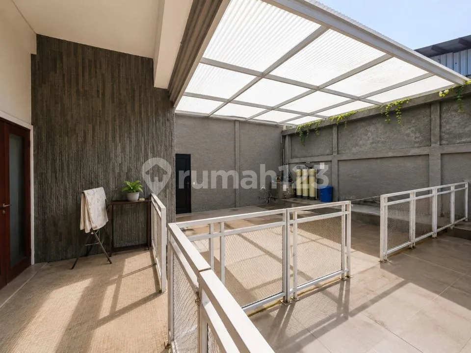 Rumah Mewah di Bypass Garden - Sanur Bali - Image 3 of 4