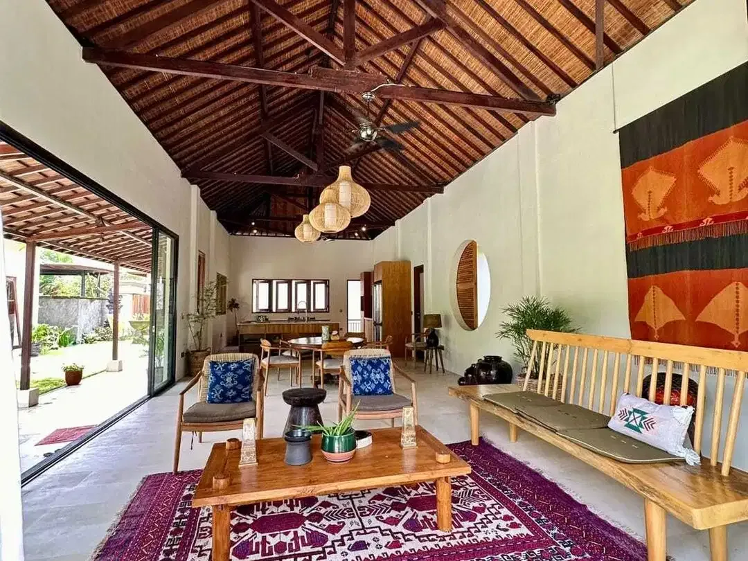 Villa Tropis Modern di Blongkeker Puri Gading Jimbaran - Image 2 of 10