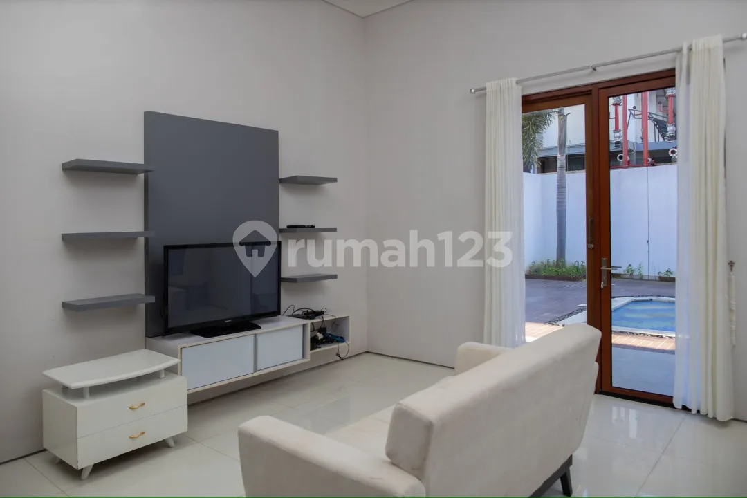 Villa Minimalis Siap Huni Disewakan - Jimbaran - Image 3 of 4