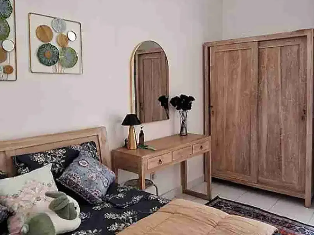 1 BEDROOMX FLAT WITH PRIVATE GATE AND KITCHEN IN JL TAMAN SARI KEROBOKAN - Image 7 of 10