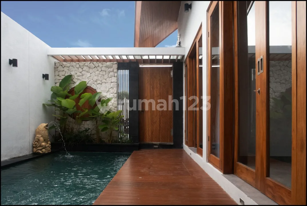 New Modern Villa 2 Br For Yearly Rent In Canggu Bali - Image 2 of 4