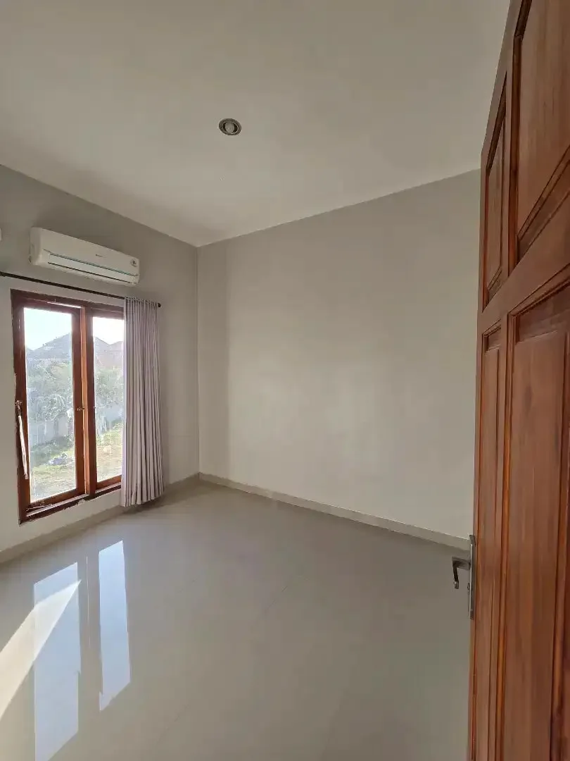 Dijual/sewa rumah 2 lantai daerah jimbaran, taman griya - Image 10 of 10