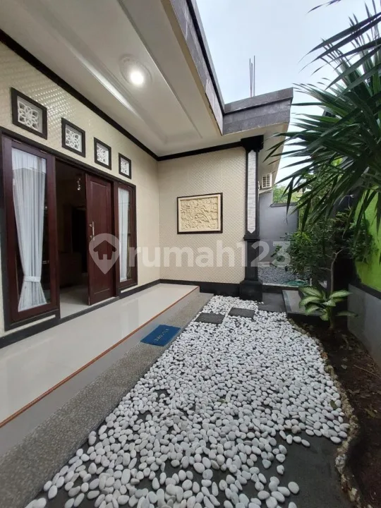 Rumah Modern Fully Furnished Siap Huni 10 Menit Ke Puja Mandala Nusa Dua - Image 2 of 4
