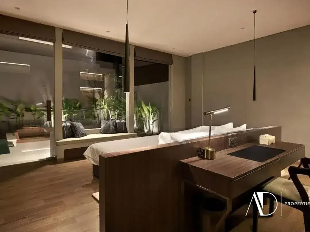FREEHOLD / LEASEHOLD | MODERN CONTEMPORARY VILLA IN CEPAKA - Image 5 of 10