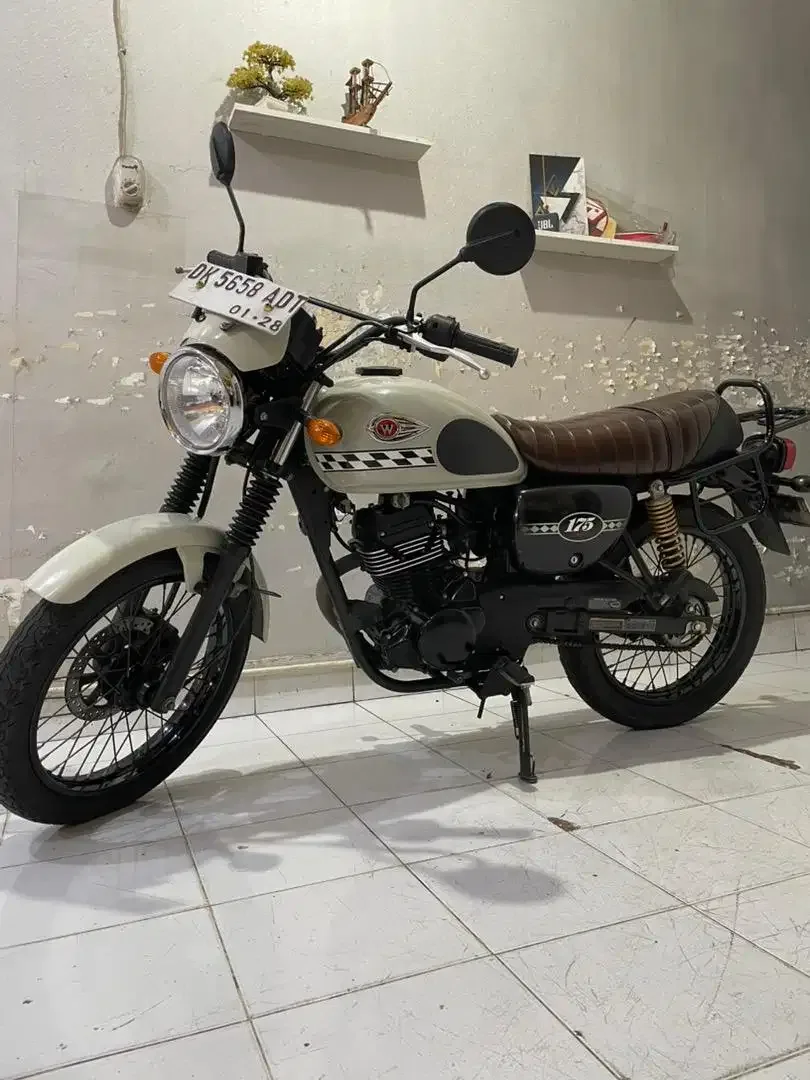 W175 cafe 2022 // bintang dewata motor // - Image 1 of 3