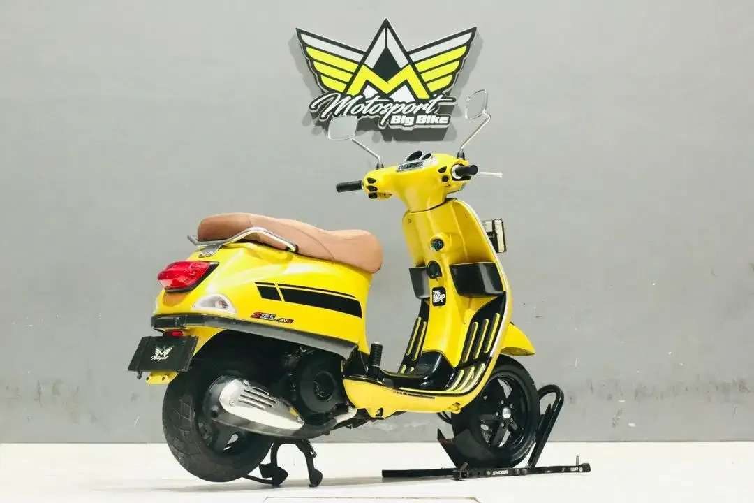Piaggio vespa S 125 3V like new vespa sprint primavera GTS 150 - Image 7 of 7