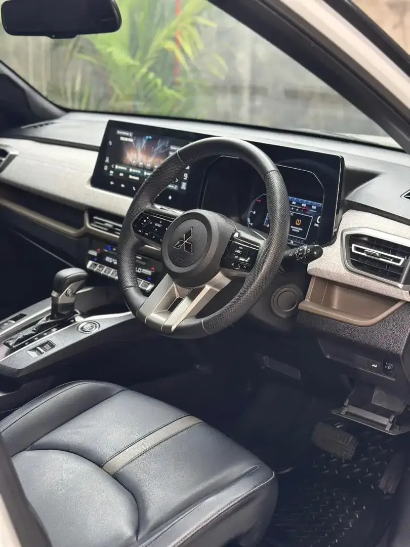 XFORCE ULTIMATE 2024 MATIC LOW KM TERIMA DK - Image 5 of 10
