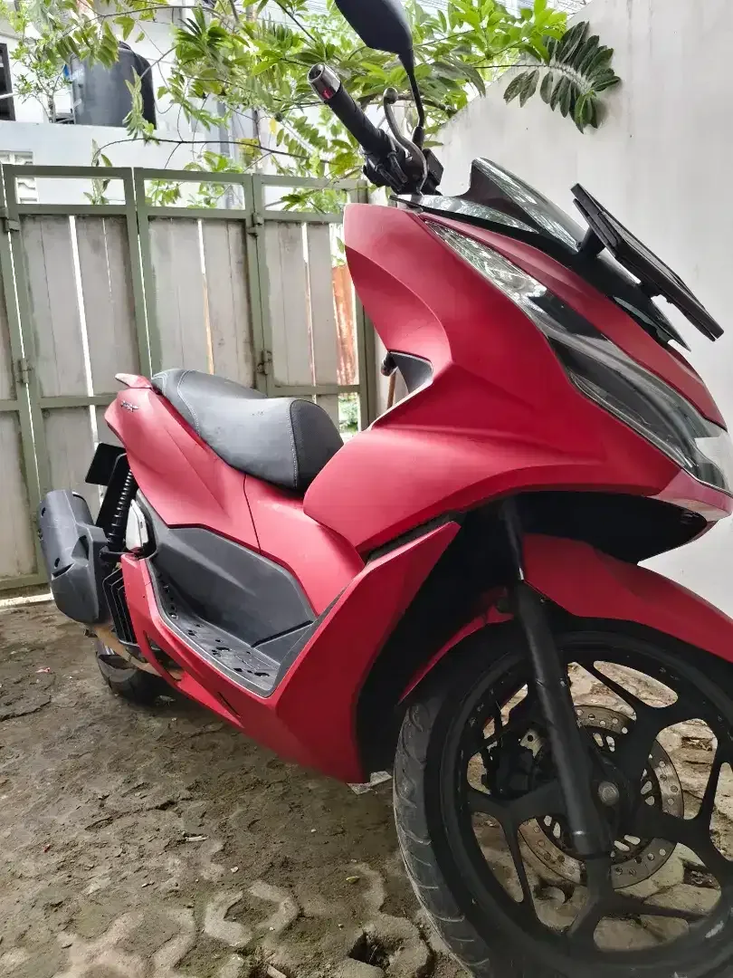 PCX merah 2022 kondisi syantik - Image 3 of 4