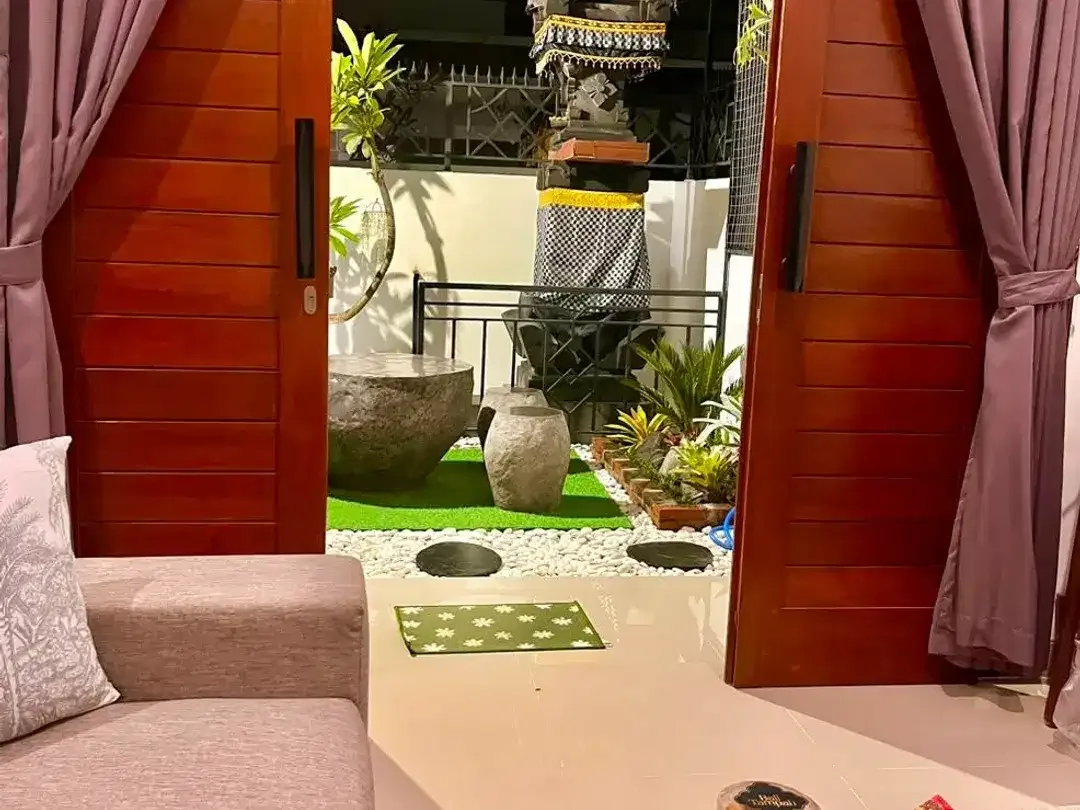 RUMAH MODERN TROPIS NUSA DUA PERABOT LENGKAP SIAP - Image 2 of 10