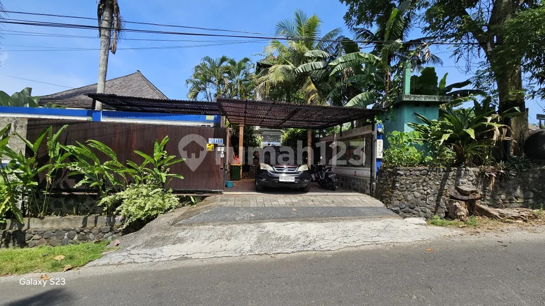 Villa For Rent - Image 1 of 4