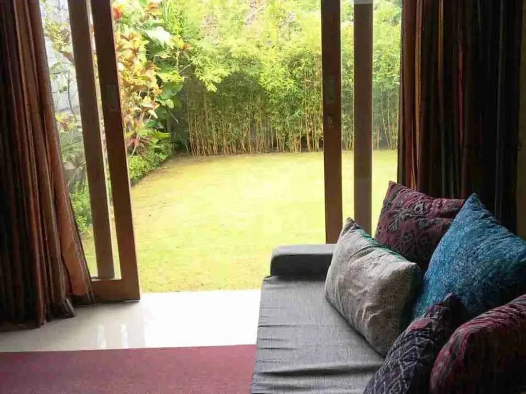 Jual Rumah 2lt dengan Halaman Luas Lokasi perumahan di Pemogan Denpasar Selatan Dekat dengan Bandara.rg - Image 2 of 10