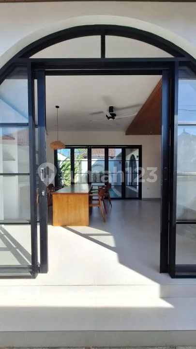 Siap Huni Full Furnished Villa Kampial Nusadua Bali - Image 3 of 4