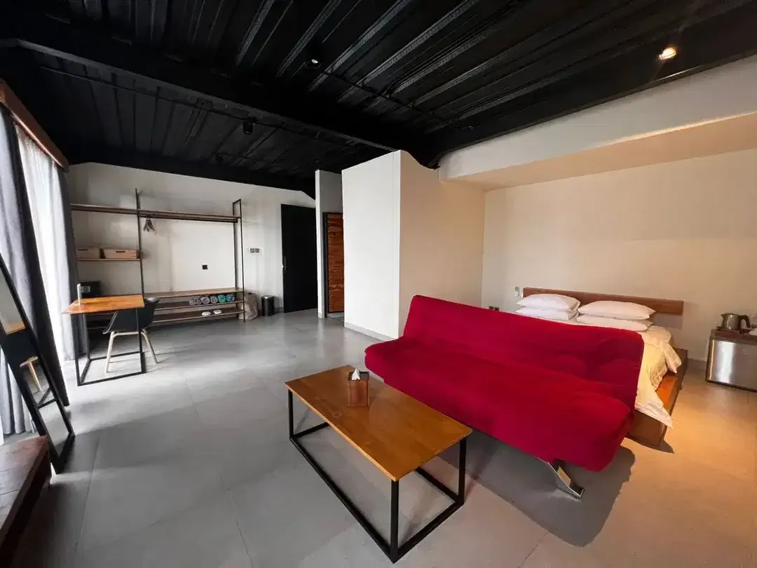 Leasehold Boutique Guest House for Sale – Walking Distance to Canggu Beach - Image 3 of 9