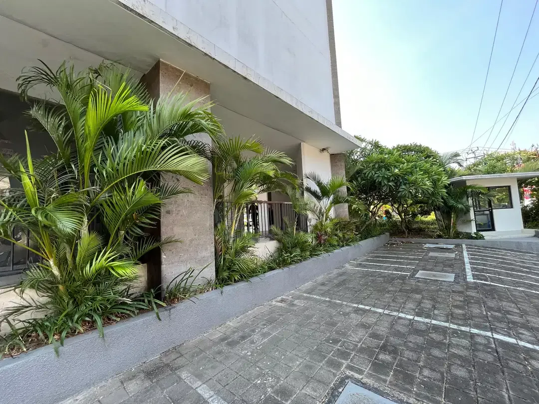 Commercial Area at Amaris Denpasar Building - Image 2 of 10