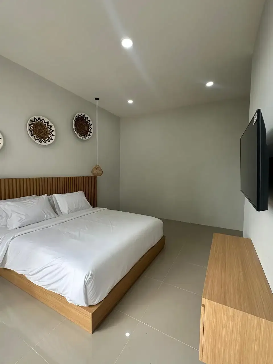 VILLA BRAND NEW 3BR PRIVAT POOL FURNISHED LOKASI BAGUS CANGGU - Image 2 of 10
