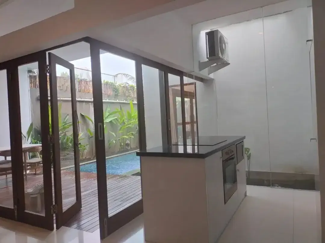 Villa Canggu Tibubeneng Badung Bali - Image 3 of 10