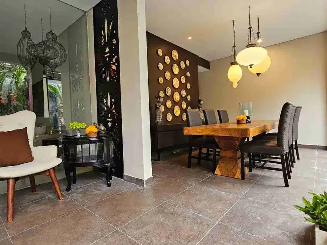 tropical home at renon only few minute to sanur beach - Image 3 of 10
