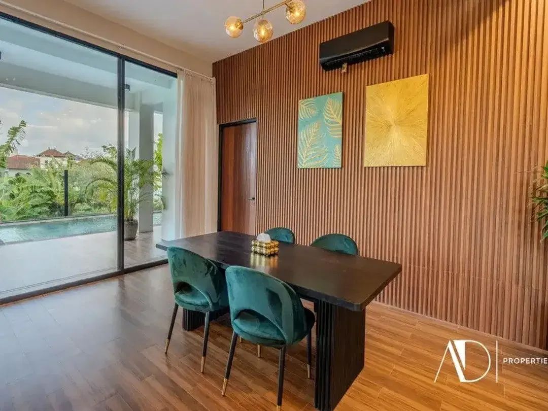 LEASEHOLD | MODERN 3-BEDROOM VILLA WITH RICE FIELD VIEWS - BABAKAN, CANGGU - Image 8 of 10