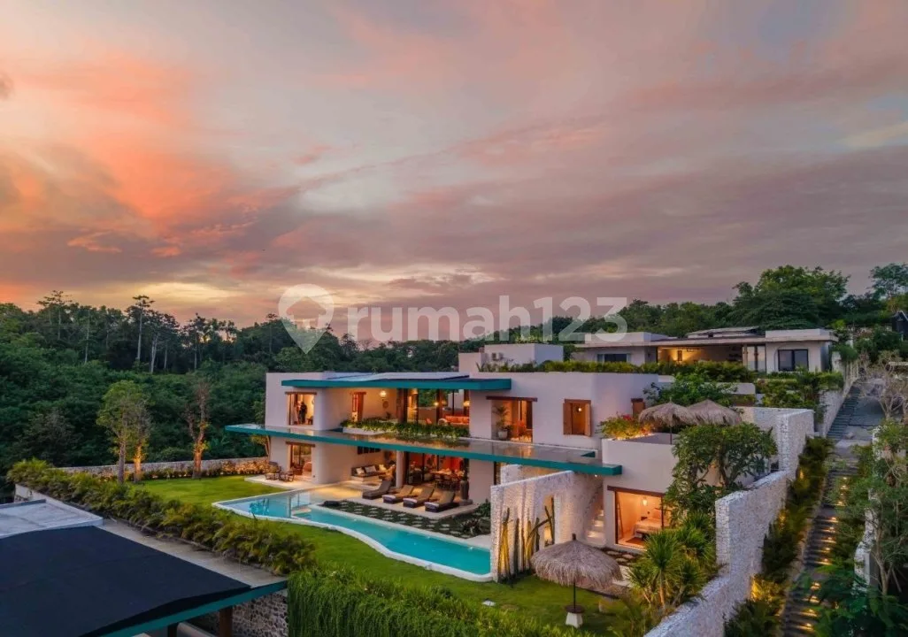 Luxury Ocean View Villa Pecatu - 4Br 1000M2 - Image 2 of 4