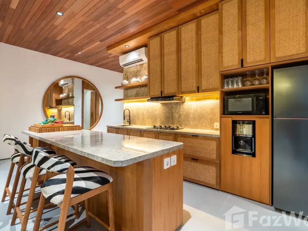 3 Bedroom Villa for rent in Berawa, Bali - Image 6 of 10