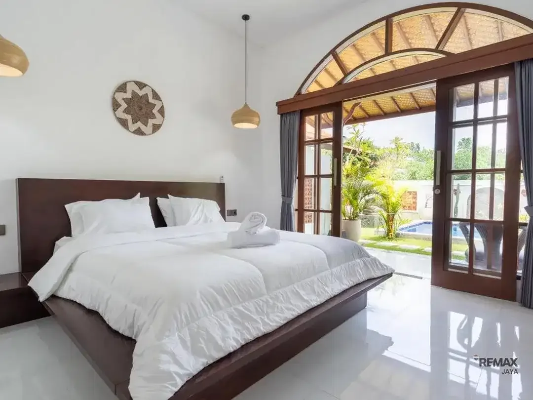 Villa Full Furnished dengan Private Pool Disewakan di Pecatu - Image 3 of 6
