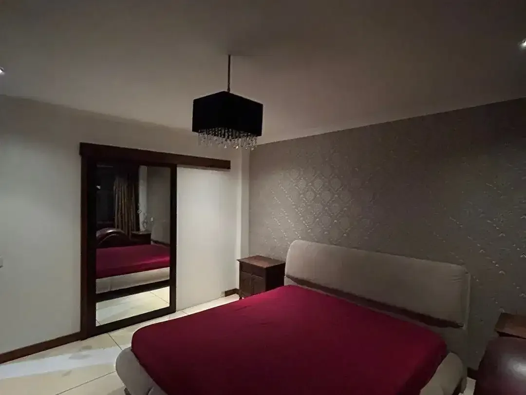 6 Bedroom Villa for sale in Seminyak, Bali - Image 3 of 10