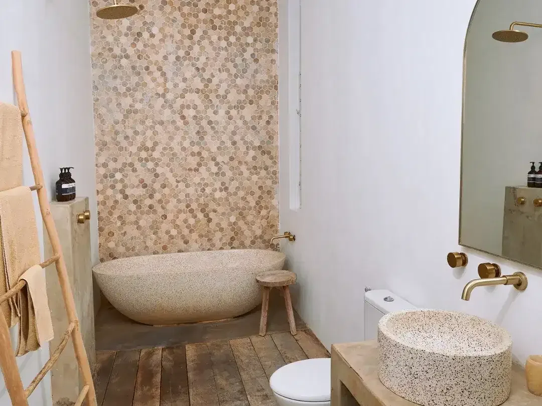 Leasehold - Stylish 3-Bedroom Villa Near L'Osteria Canggu, Bali - Image 5 of 10