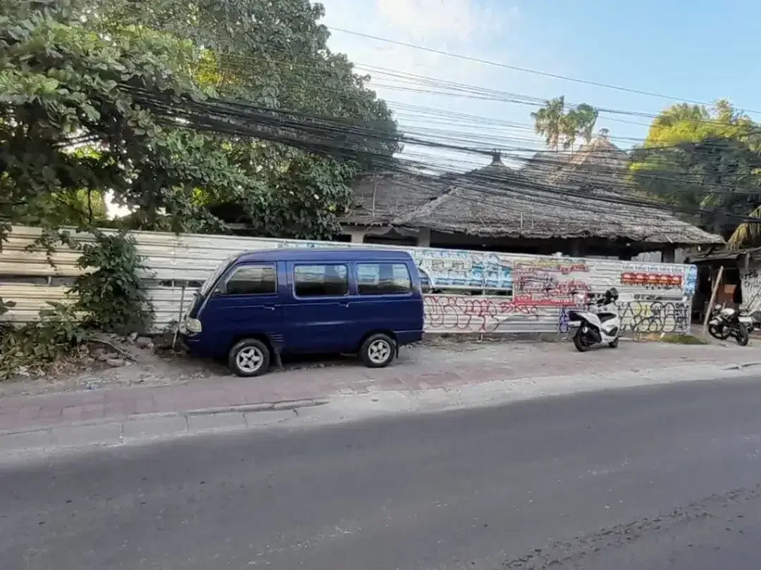Dijual Tanah Premium 10are Batu Belig Seminyak Bali - Image 1 of 3