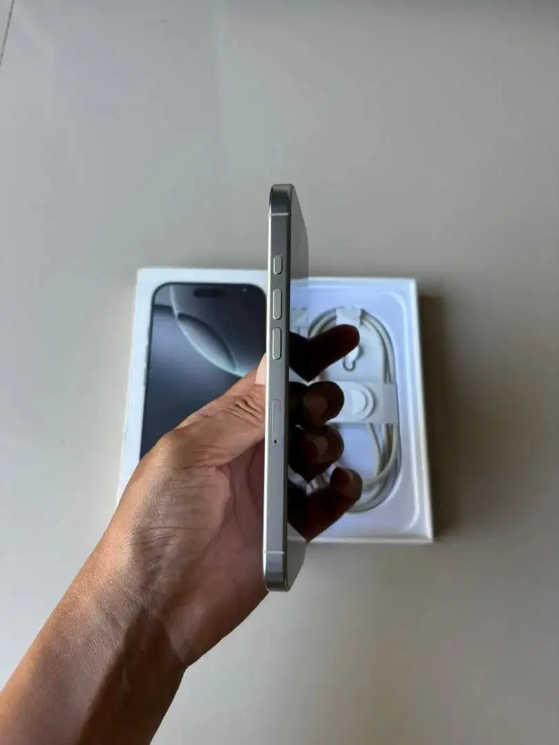 iPhone 16 Pro 256GB iBox ID/A - Image 7 of 9