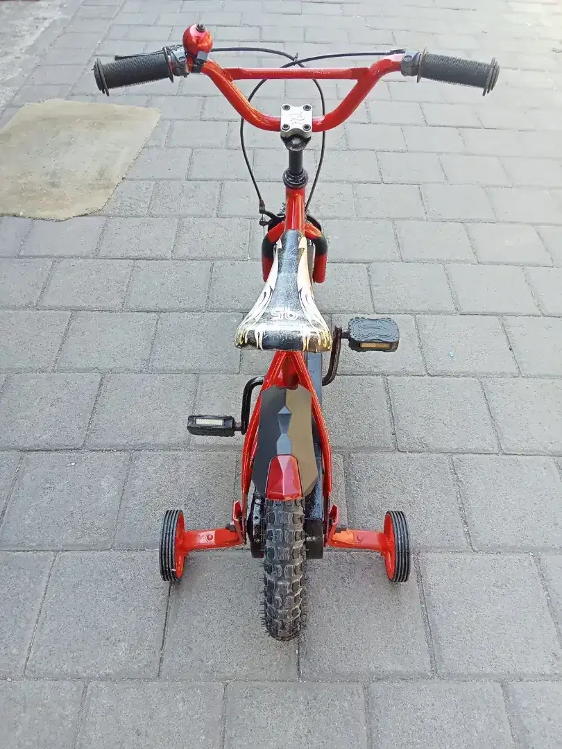 Sepeda anak WIMCYCLE lightning McQueen R 12 - Image 4 of 4