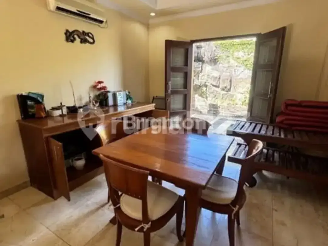 Villa Full Furnished - Siap Huni / Siap Investasi - Image 7 of 8
