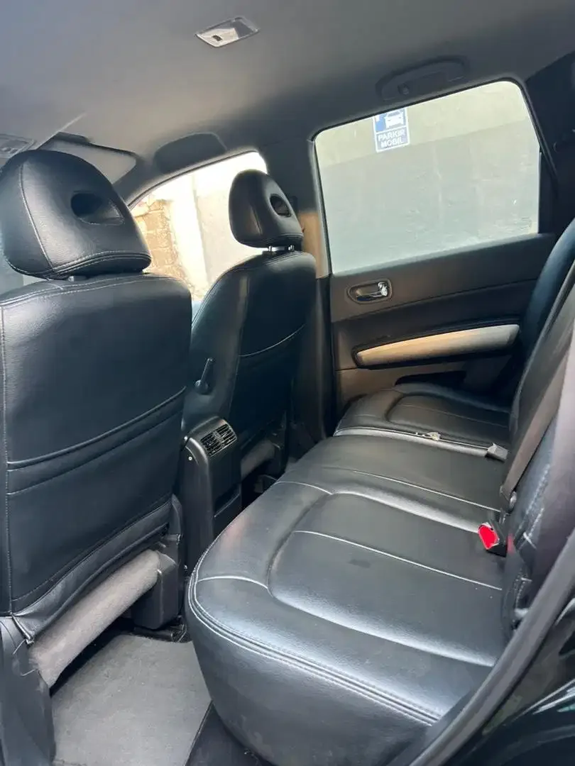 Nissan X-Trail st 2.4cc 2009 matic - Image 9 of 9
