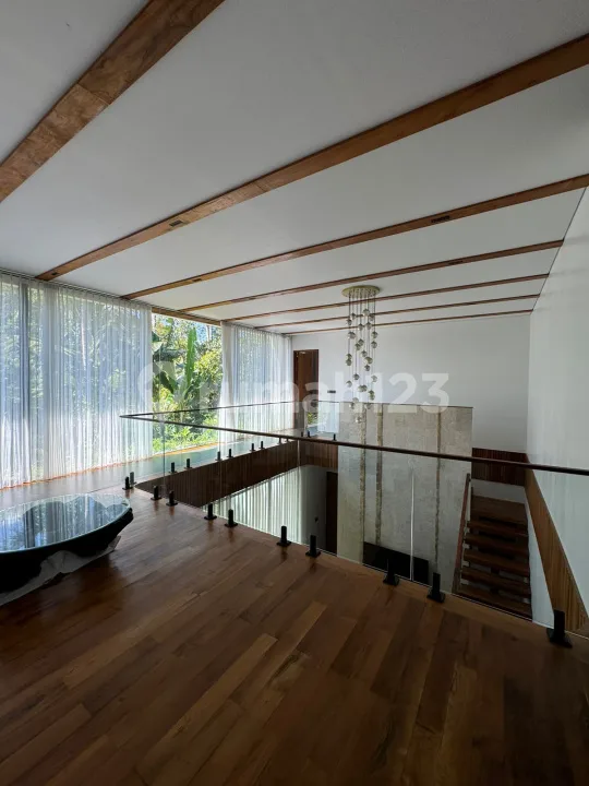 Dijual Modern Luxury Villa Mas Ubud Jungle View | Fully Furnished - Image 3 of 4