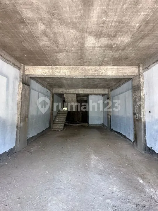 Ruko Startegis Siap Huni Cocok Untuk Usaha Area Renon Pusat - Image 4 of 4