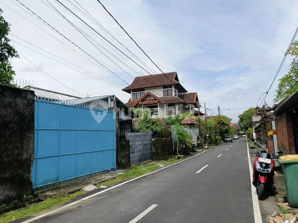 Tanah Dalam Lingkungan Perumahan Dekat Sanur - Image 2 of 4