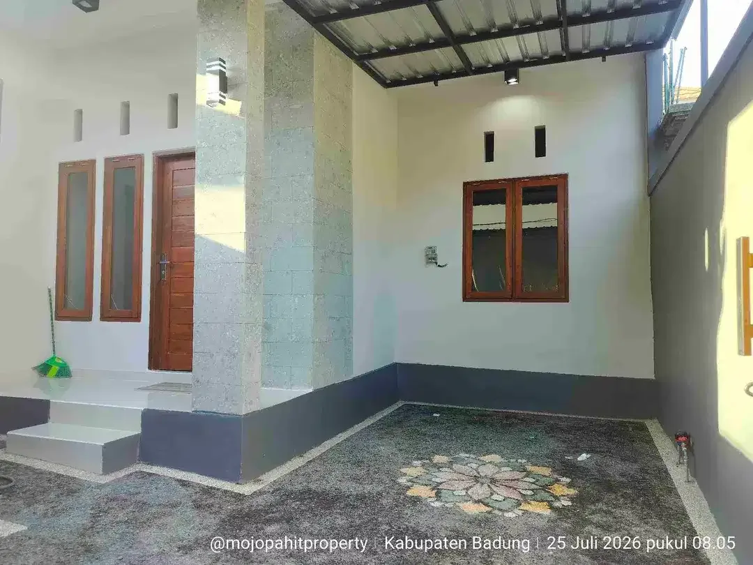 Di jual baru baru minimalis siap huni yang berlokasi di perumahan Griya Wahyu Indah sempidi Badung tidak jauh ke Puspem Badung - Image 4 of 10