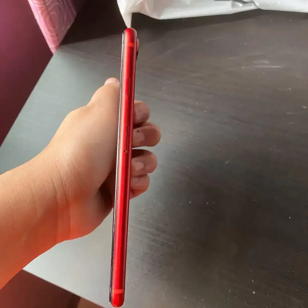 Iphone 8Plus 64Gb fulset kondisi sangat bagus istimewa - Image 3 of 5