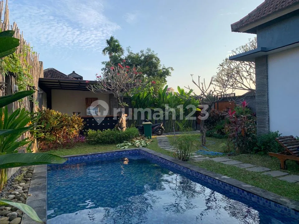 Villa 3br Sanur Furnish 350 Sqm Dekat Ke Beach (v39) - Image 2 of 4