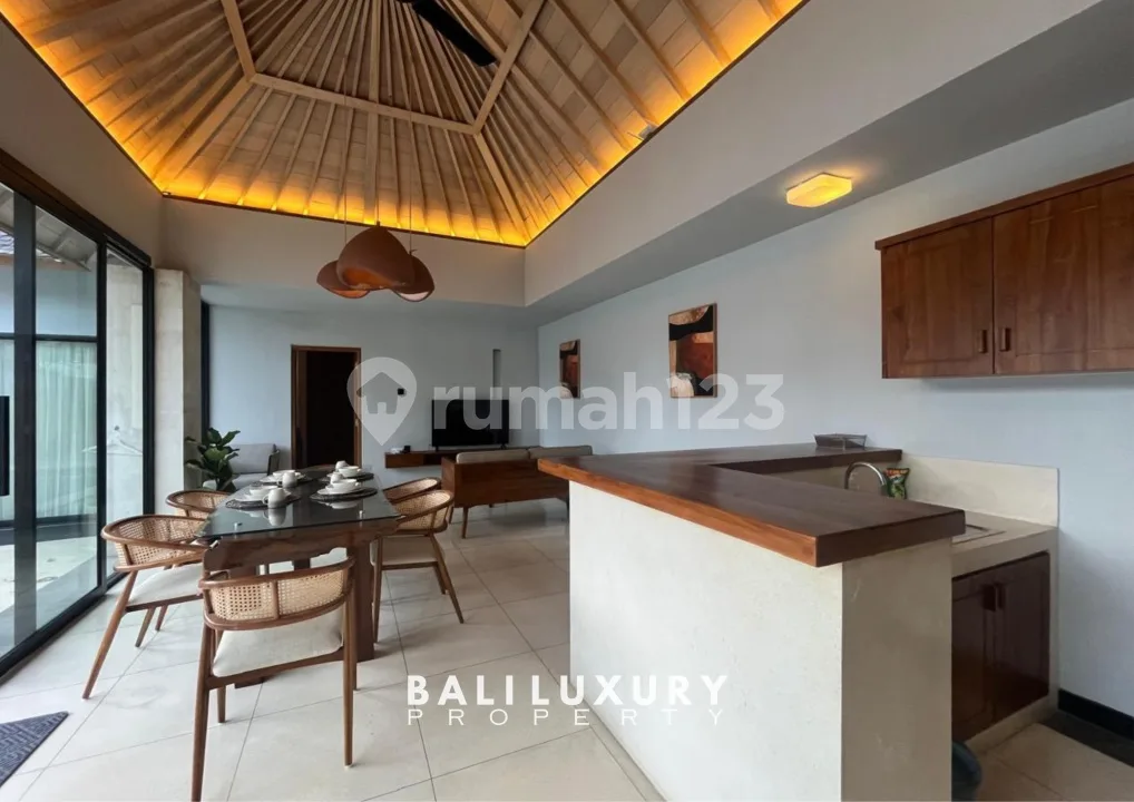Freehold 2-Bedroom Villa - Fully Furnished In Prime Seminyak - Image 4 of 4