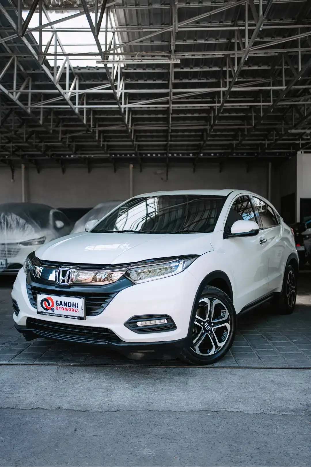 HONDA HRV SE 1.5 CVT 2015 MATIC PUTIH - Image 3 of 10