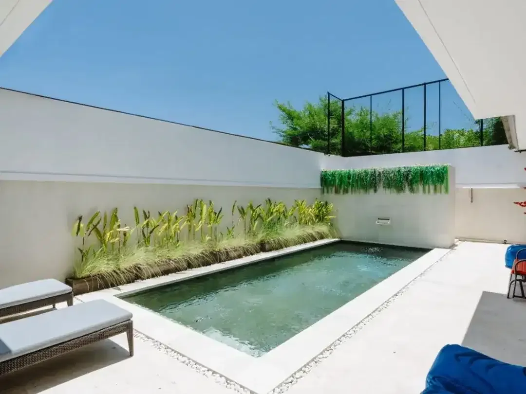 Freehold - Exclusive Luxury Villa in Berawa, Canggu Your Private Paradise Awaits - Image 1 of 10