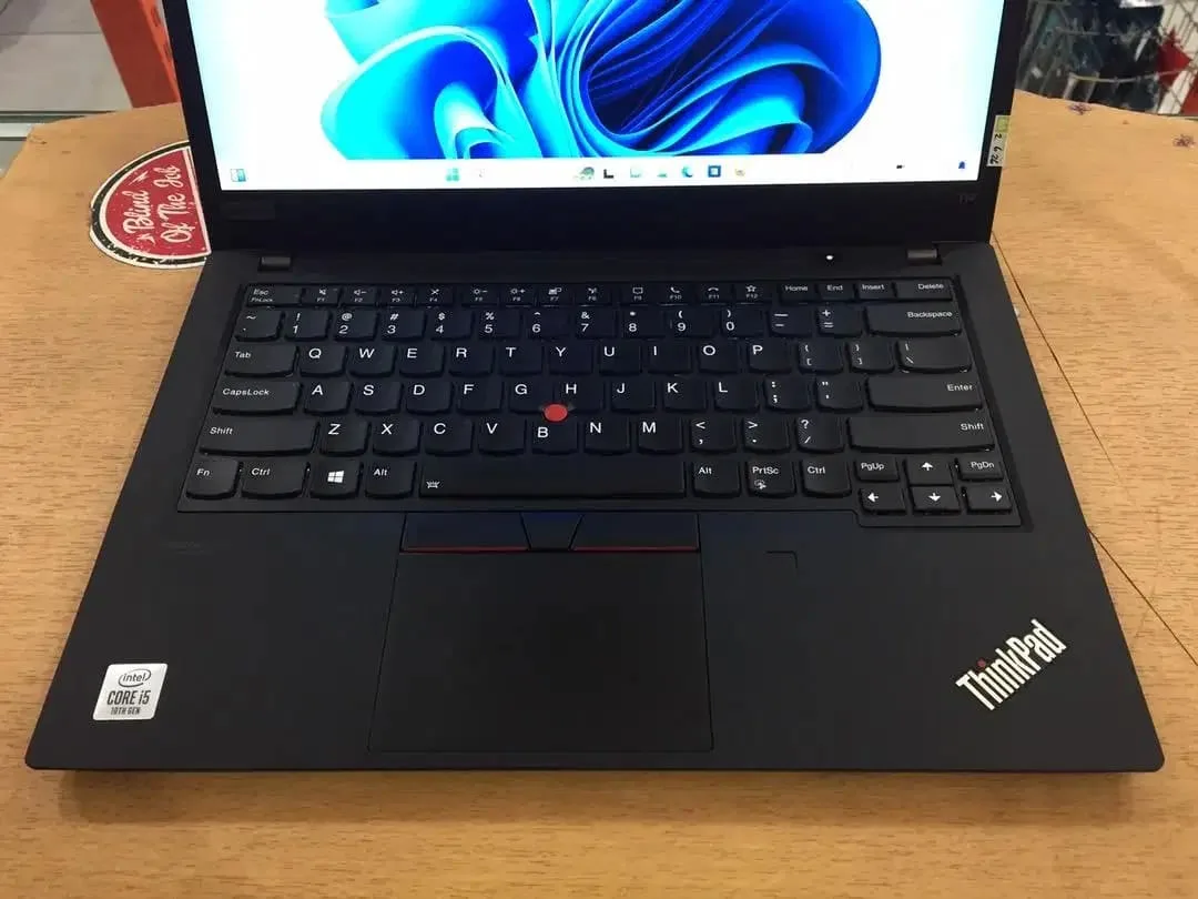 Lenovo ThinkPad T14 Intel Core i5Gen10, Ram 16GB, SSD 256GB Slim Mulus - Image 2 of 10