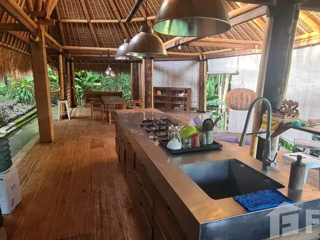 Land for sale in Kerobokan, Bali - Image 3 of 7