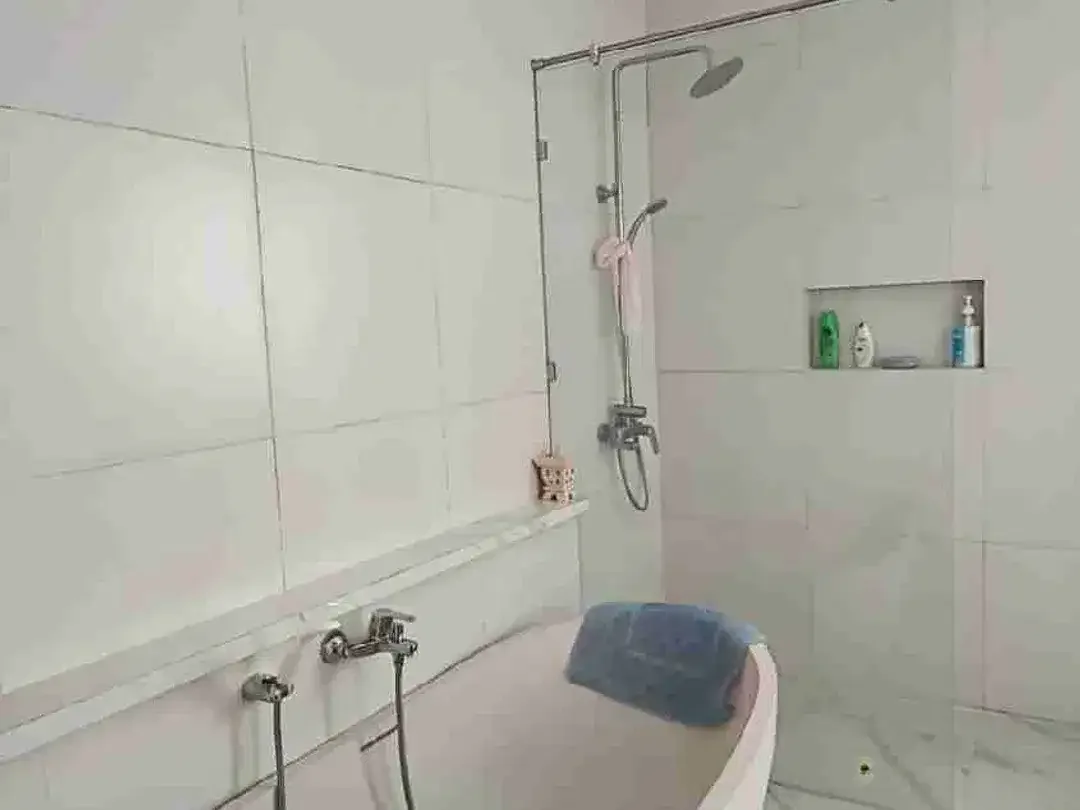 Premium Modern 3+1BR Villa for Sale in Central Kerobokan - Image 9 of 10