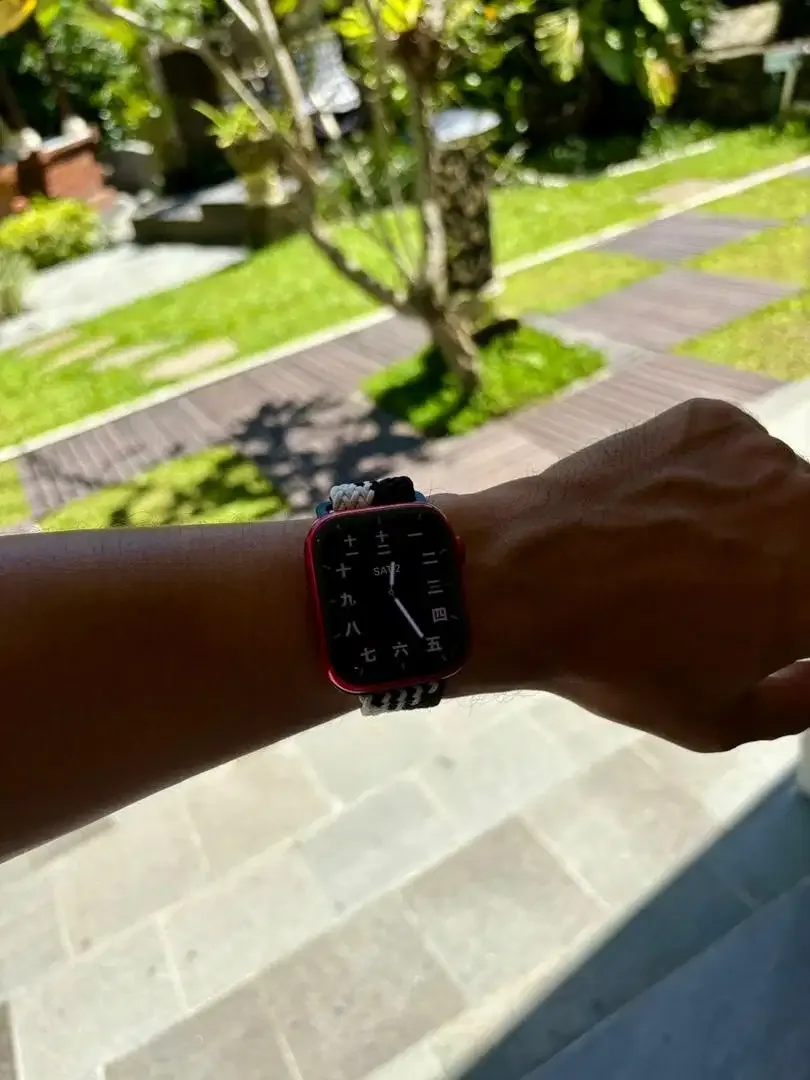 Dijual Apple Watch Series 9 GPS – (PRODUCT) RED - Image 6 of 8