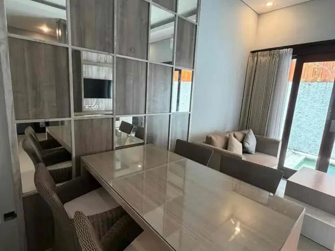 Disewakan Villa Nyaman 3BR Dekat Pantai Melasti Bali - Image 7 of 10