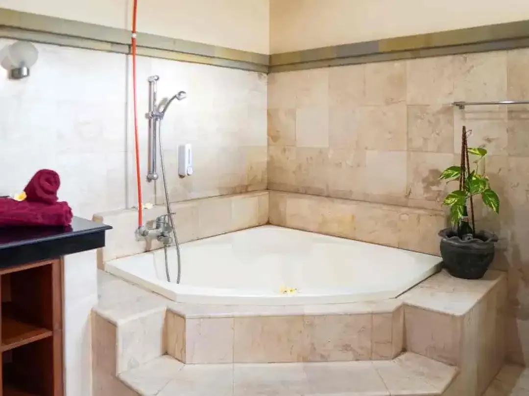 For Sale
Villa luxury garden luas semer kerobokan badung bali - Image 6 of 10