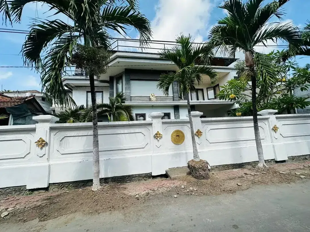 Di jual rumah di pusat kota depasar bali dekat dengan sanur bali - Image 2 of 10