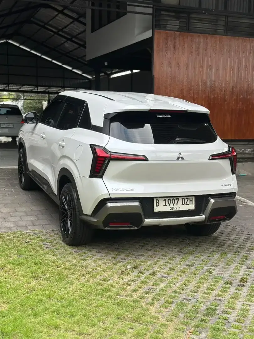 XFORCE ULTIMATE 2024 MATIC LOW KM TERIMA DK - Image 4 of 10
