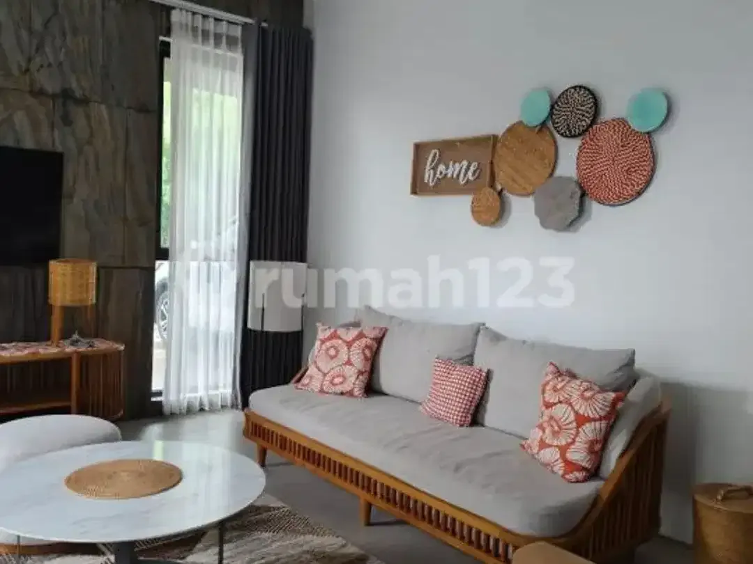 Private Pool, Full Furnish, One Gate -Rumah Impian di Jimbaran - Image 5 of 10